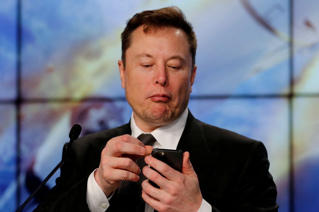 Elon Musk už nechce Twitter, bude se kvůli tomu soudit
