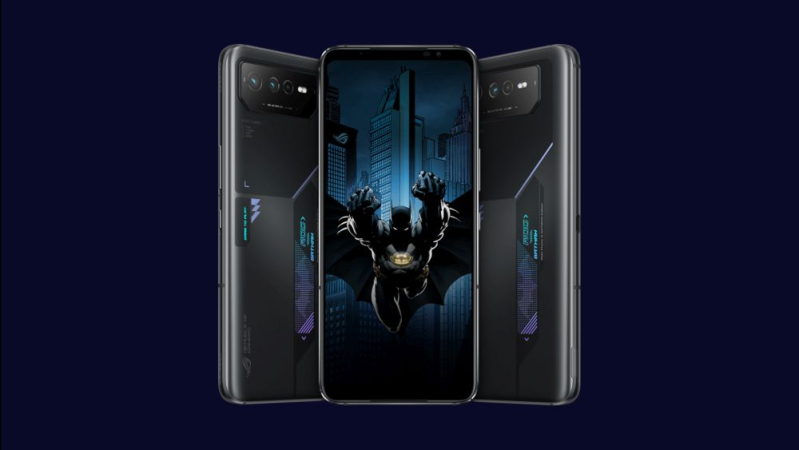 ASUS představil nadupaný telefon s motivy Batmana